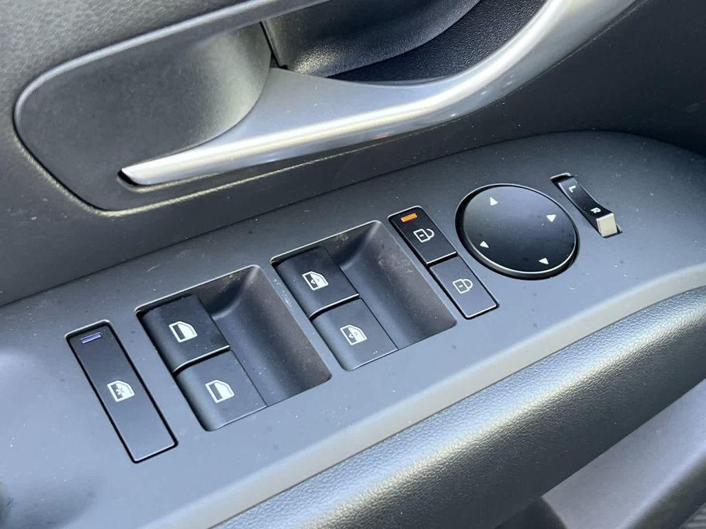 new 2025 Hyundai Tucson car, priced at $27,495