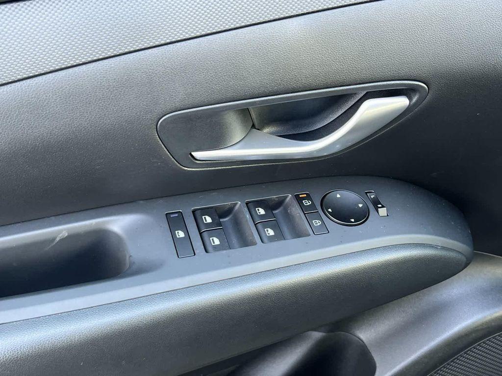new 2025 Hyundai Tucson car, priced at $27,495