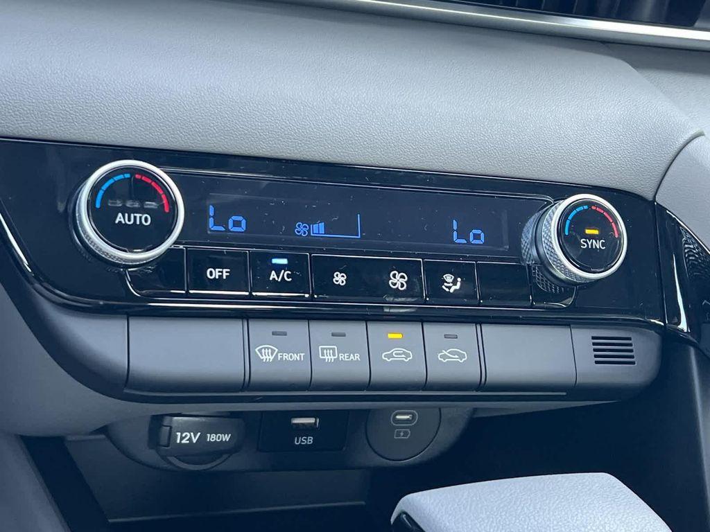 new 2026 Hyundai ELANTRA HEV car, priced at $27,170