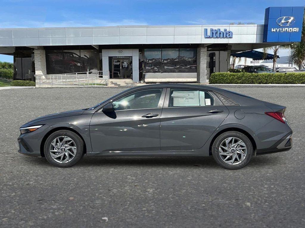 new 2026 Hyundai ELANTRA HEV car, priced at $27,170