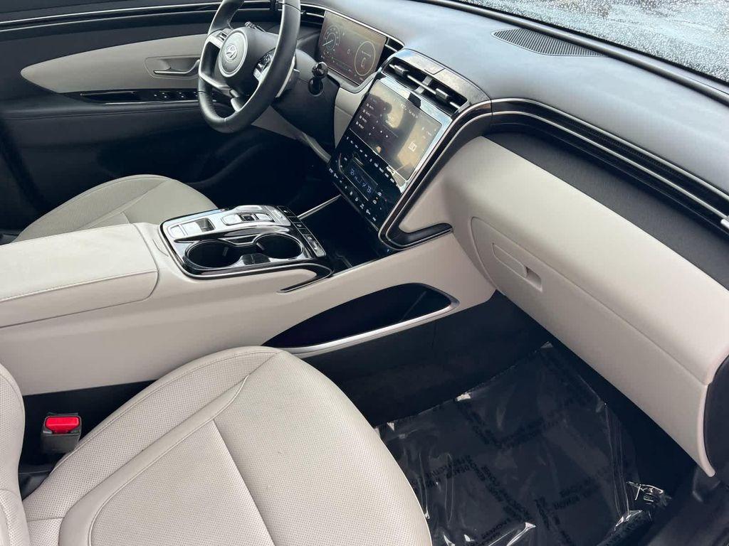 used 2024 Hyundai TUCSON Hybrid car, priced at $26,777