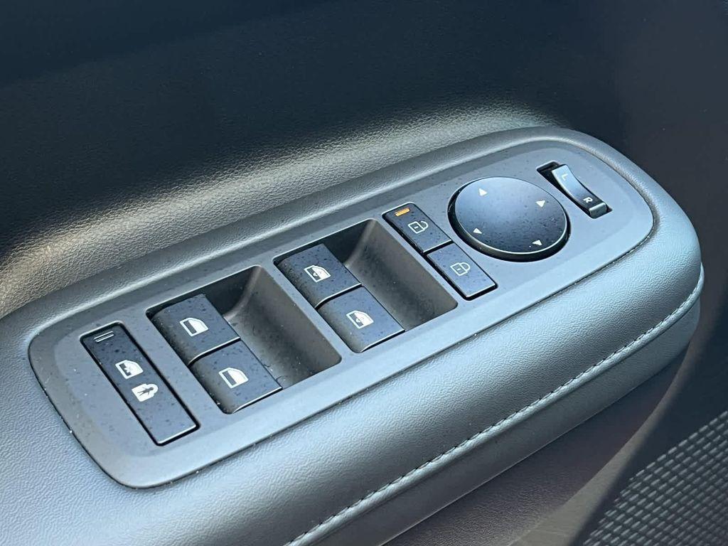 used 2025 Hyundai Santa Fe car, priced at $29,575