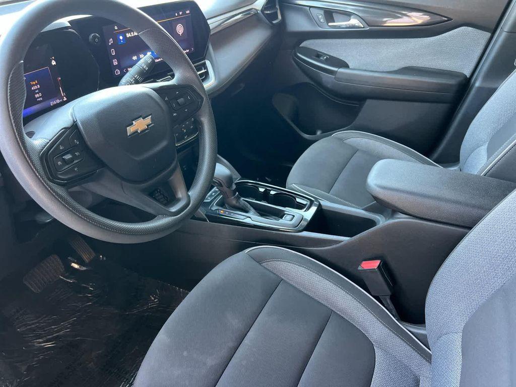 used 2024 Chevrolet TrailBlazer car, priced at $21,944