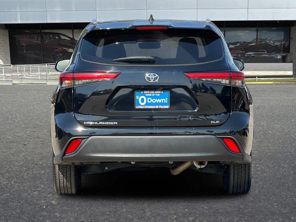used 2022 Toyota Highlander car, priced at $31,998