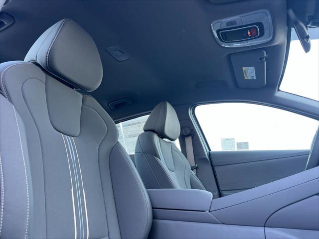 new 2024 Hyundai Elantra car, priced at $20,410