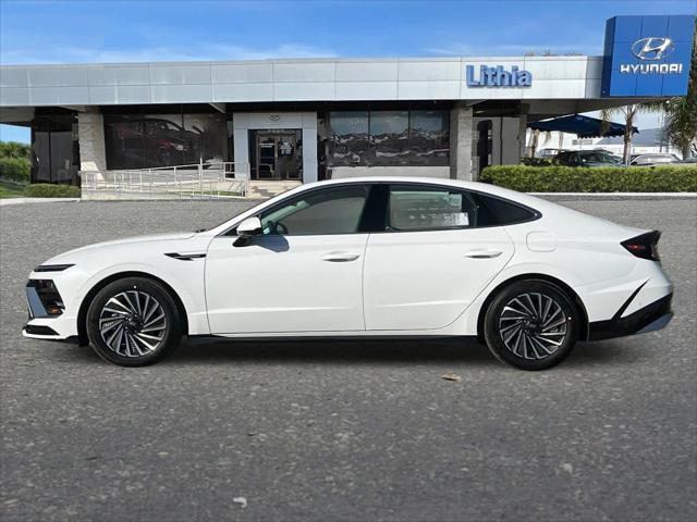 new 2025 Hyundai Sonata Hybrid car, priced at $35,620