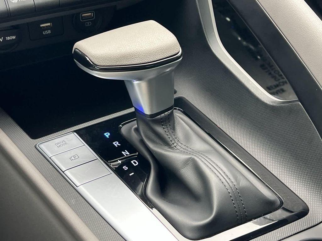 used 2022 Hyundai Elantra car, priced at $17,614