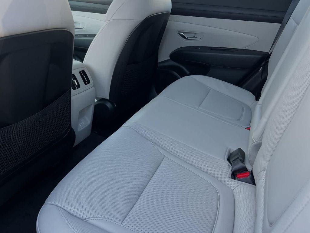 new 2025 Hyundai TUCSON Hybrid car, priced at $32,860
