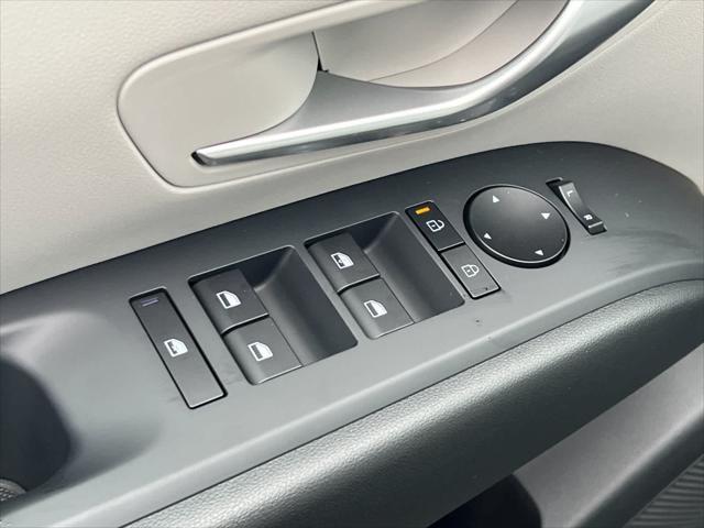 new 2025 Hyundai Tucson car, priced at $27,350