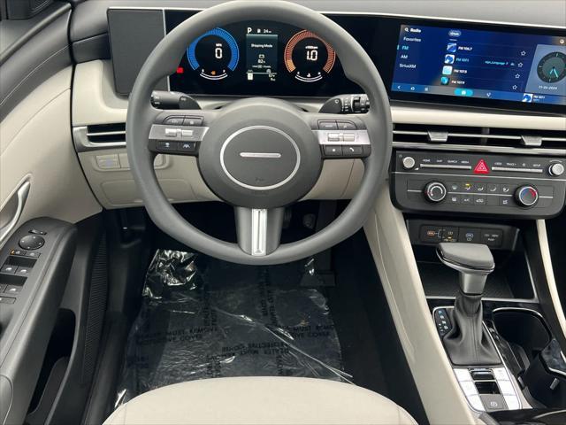 new 2025 Hyundai Tucson car, priced at $27,350