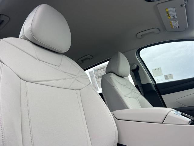 new 2025 Hyundai Tucson car, priced at $27,350
