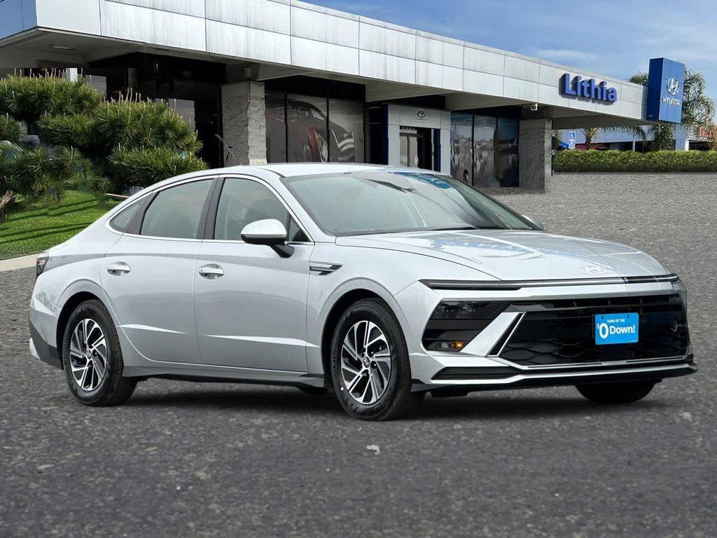 new 2026 Hyundai Sonata Hybrid car, priced at $30,350
