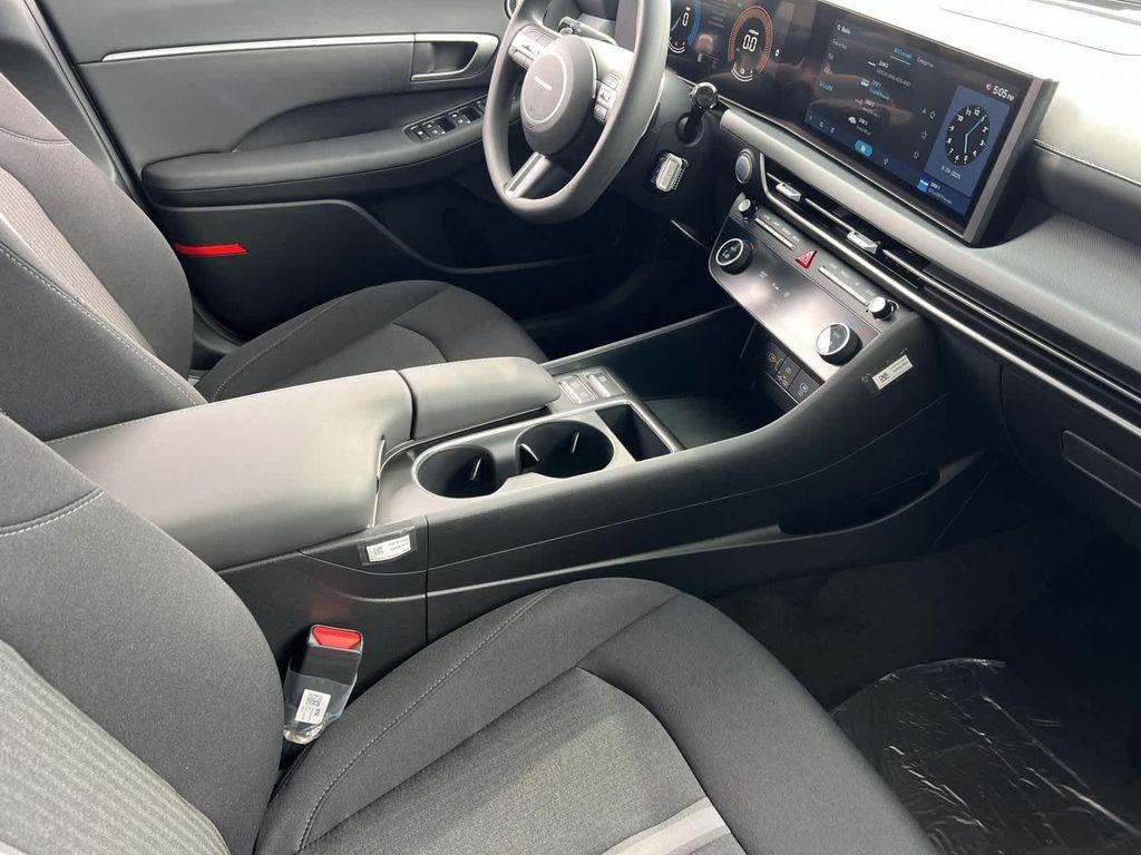 new 2026 Hyundai Sonata Hybrid car, priced at $30,350