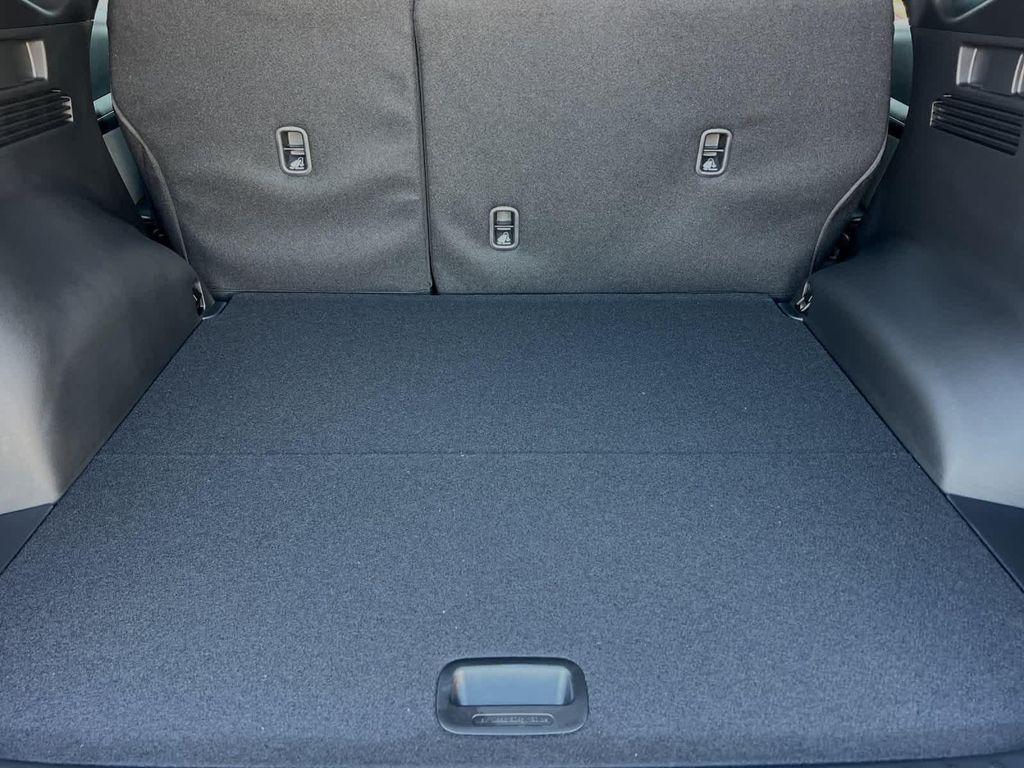 new 2025 Hyundai TUCSON Hybrid car, priced at $37,985