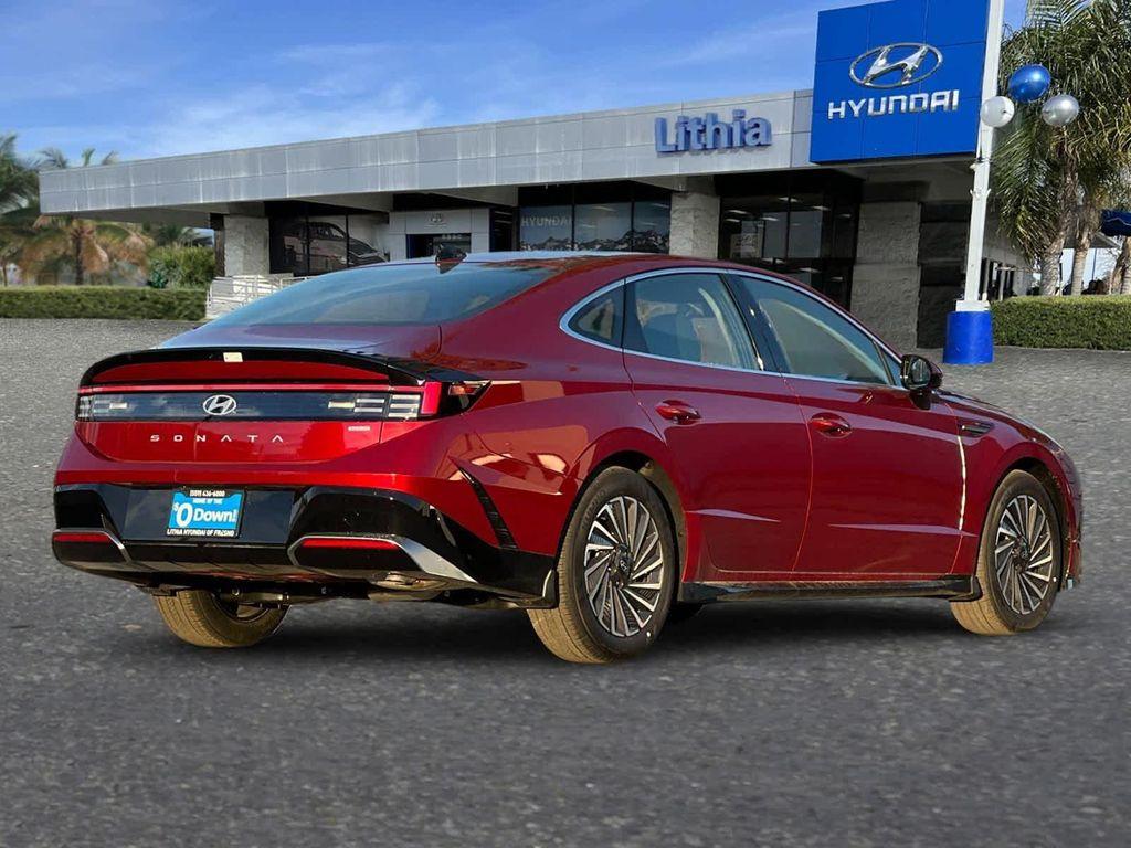 new 2025 Hyundai Sonata Hybrid car, priced at $29,885