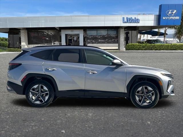 new 2025 Hyundai TUCSON Hybrid car, priced at $35,155