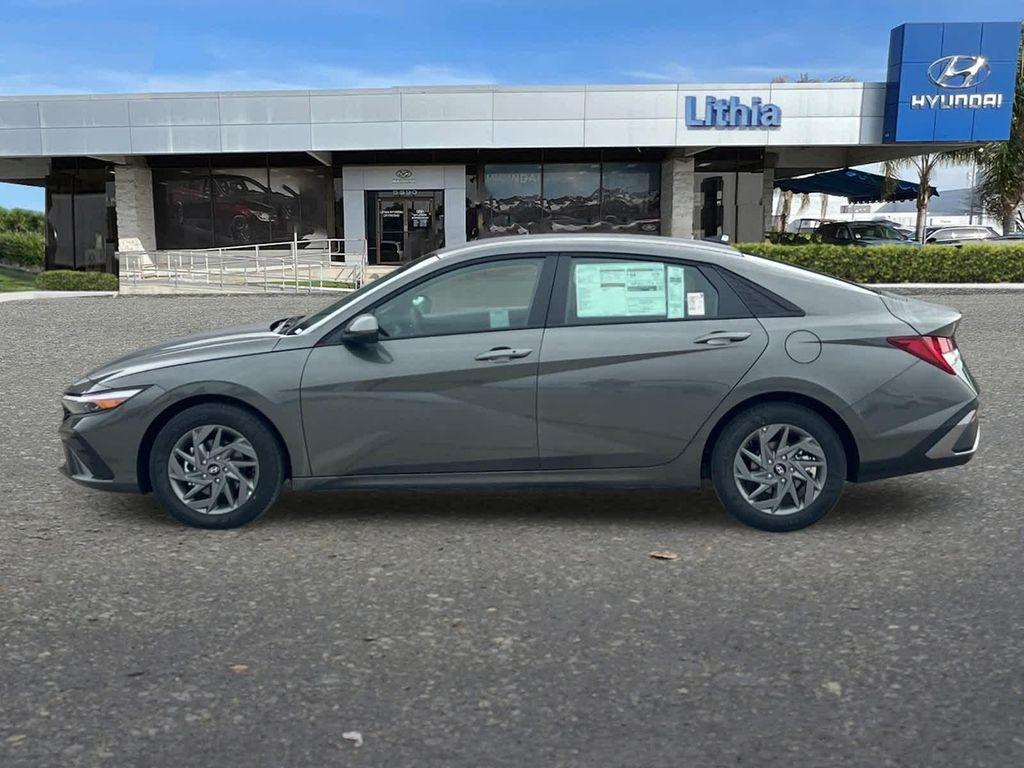 new 2026 Hyundai ELANTRA HEV car, priced at $26,420