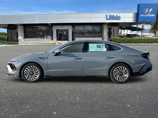 new 2025 Hyundai Sonata Hybrid car, priced at $35,605