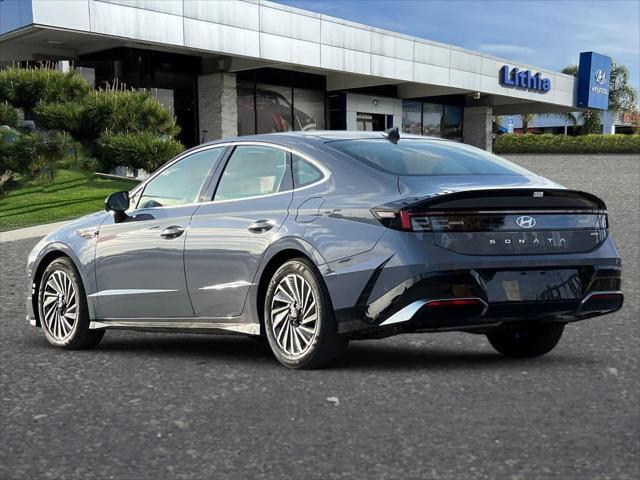 new 2025 Hyundai Sonata Hybrid car, priced at $35,605