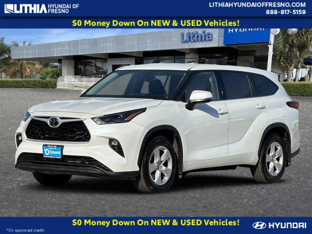 used 2022 Toyota Highlander car, priced at $29,444