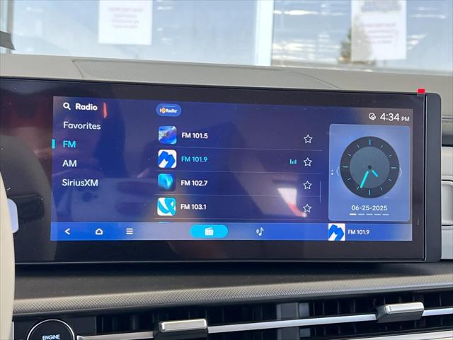 new 2025 Hyundai Santa Fe car, priced at $32,479