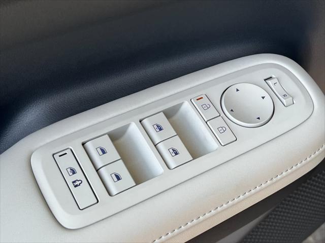 new 2025 Hyundai Santa Fe car, priced at $32,479