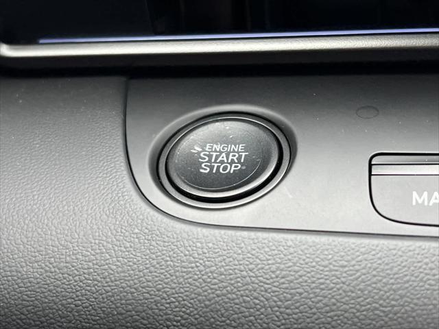 new 2025 Hyundai Elantra car, priced at $26,685