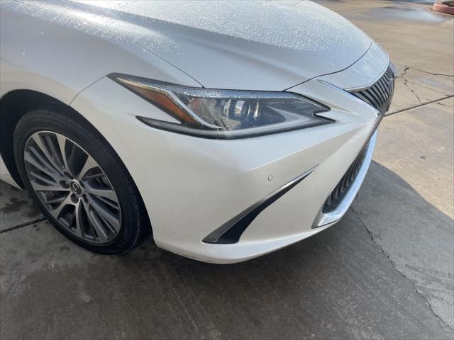 used 2019 Lexus ES 350 car, priced at $30,499