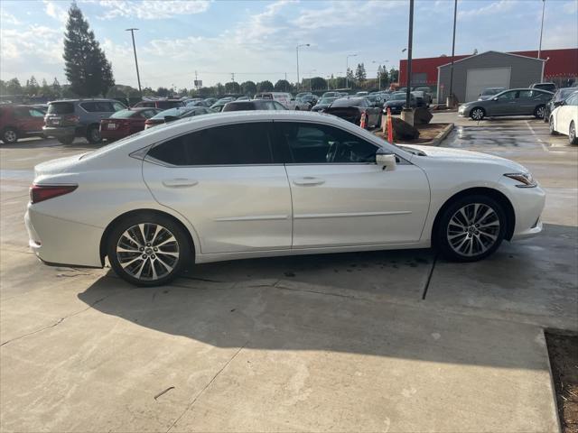 used 2019 Lexus ES 350 car, priced at $30,499