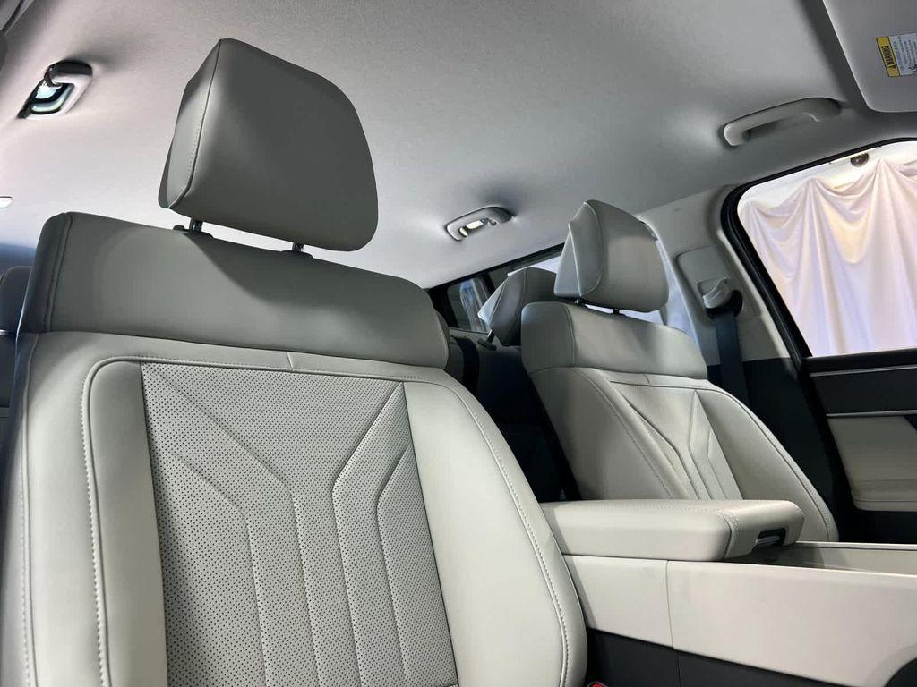 new 2025 Hyundai Santa Fe car, priced at $32,610