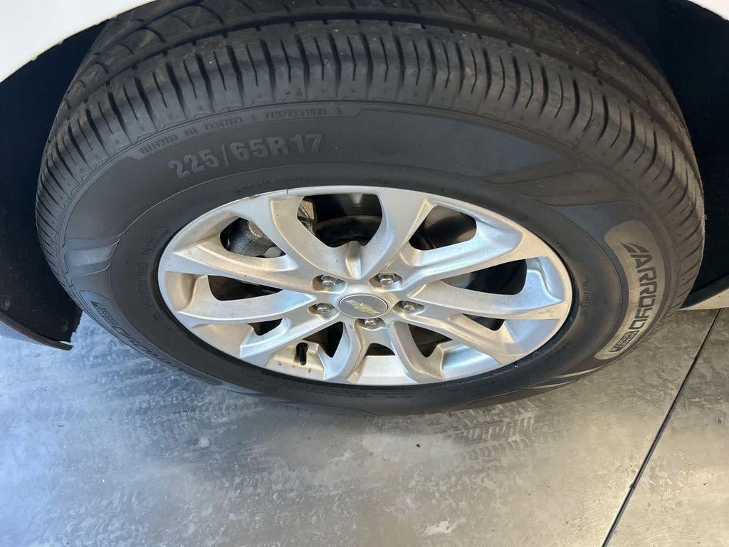 used 2018 Chevrolet Equinox car, priced at $9,999