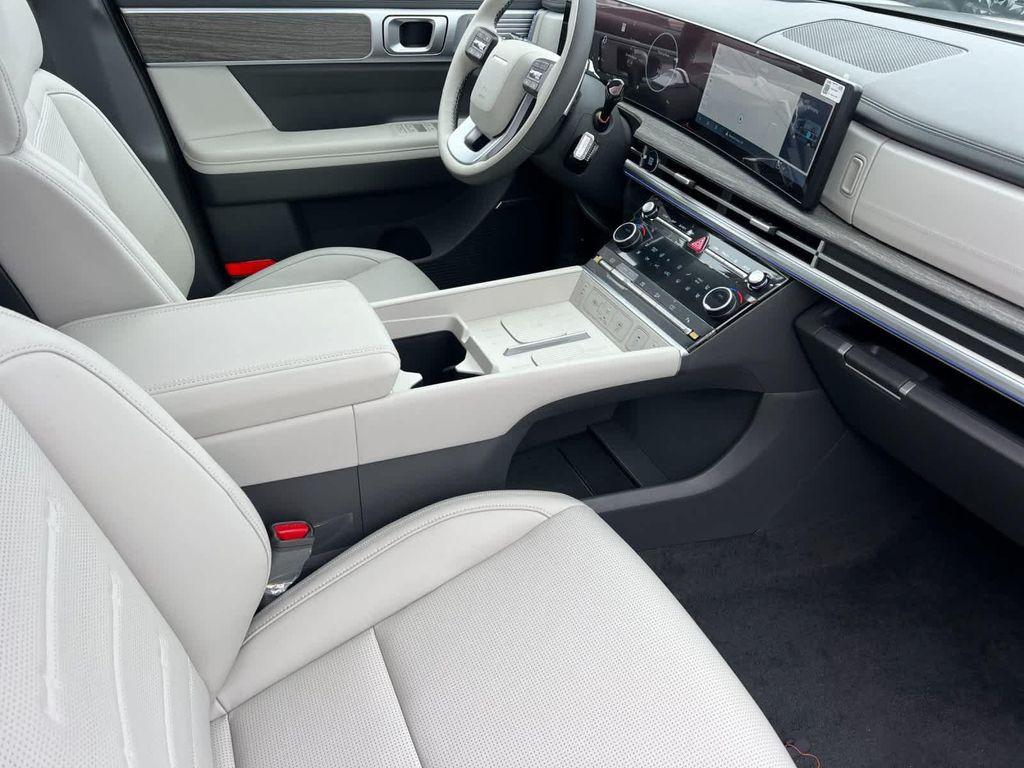 new 2025 Hyundai SANTA FE HEV car, priced at $46,114