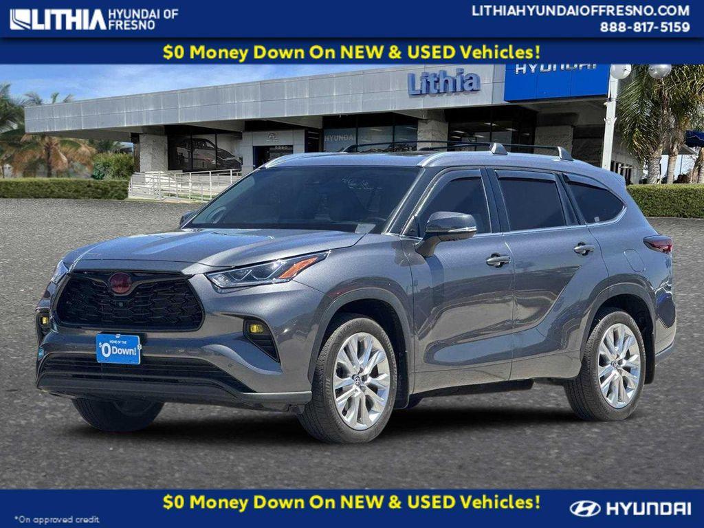used 2024 Toyota Highlander car, priced at $42,815