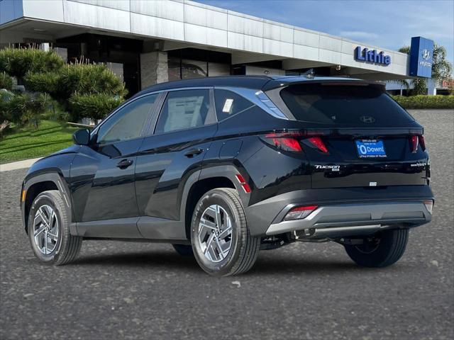 new 2025 Hyundai Tucson Hybrid car, priced at $34,320