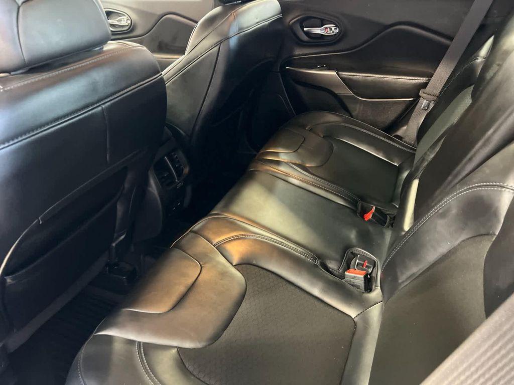 used 2020 Jeep Cherokee car, priced at $14,444