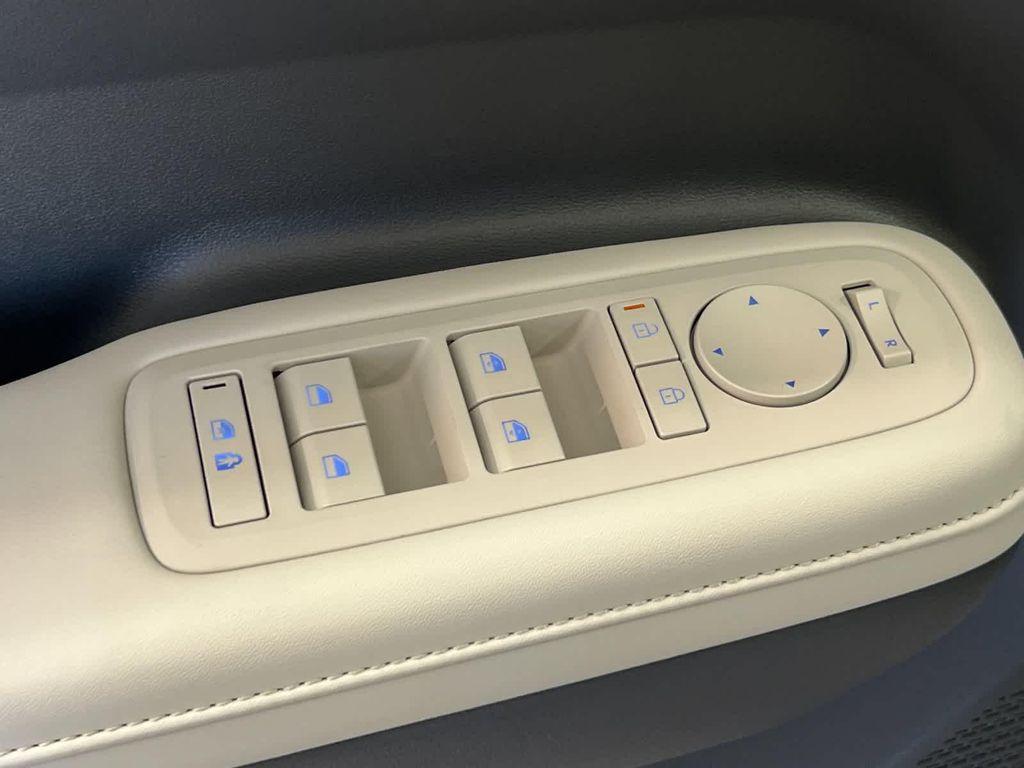 new 2025 Hyundai Santa Fe car, priced at $33,134