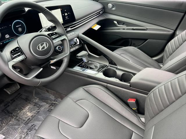new 2025 Hyundai Elantra car, priced at $28,670