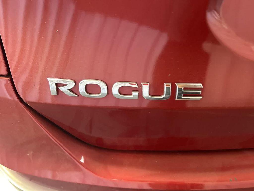 used 2016 Nissan Rogue car, priced at $10,498
