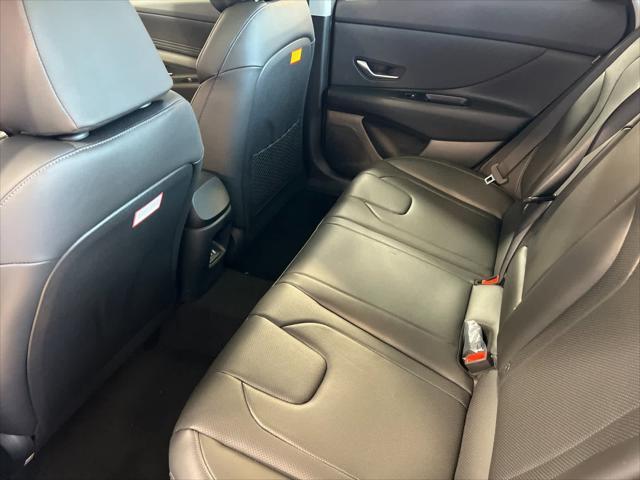 new 2025 Hyundai Elantra car, priced at $26,285