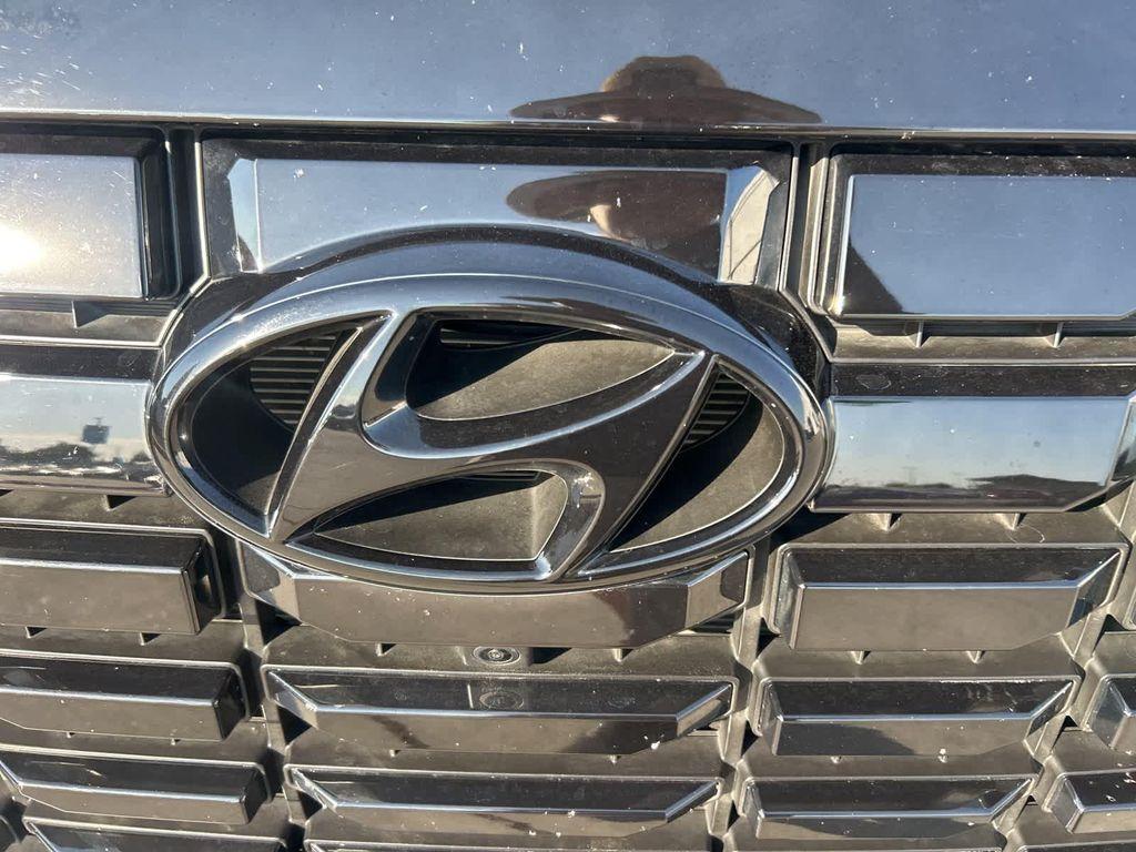 used 2024 Hyundai Palisade car, priced at $37,795
