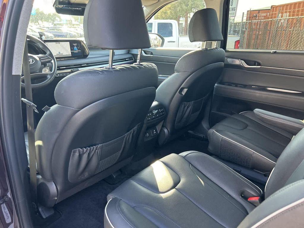 used 2024 Hyundai Palisade car, priced at $37,795