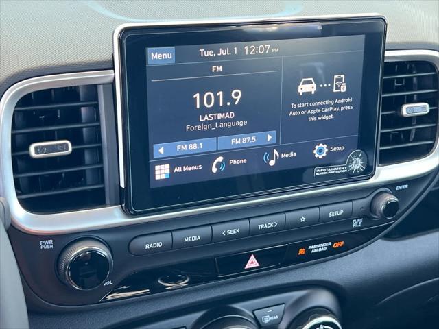 new 2025 Hyundai Venue car, priced at $22,500