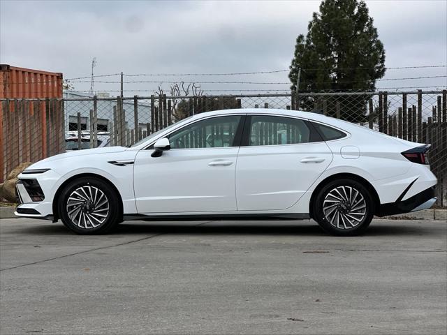 new 2025 Hyundai Sonata Hybrid car, priced at $29,170