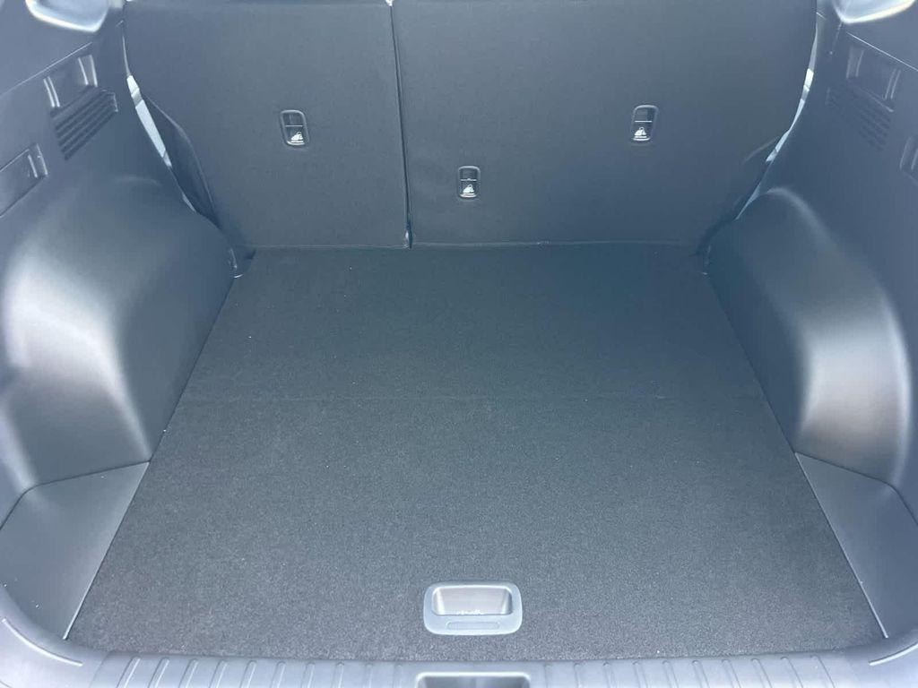 new 2025 Hyundai Tucson car, priced at $35,950
