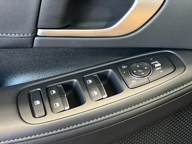 new 2025 Hyundai Sonata Hybrid car, priced at $36,910