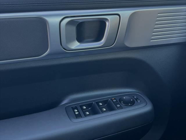 new 2025 Hyundai Santa Fe car, priced at $32,065