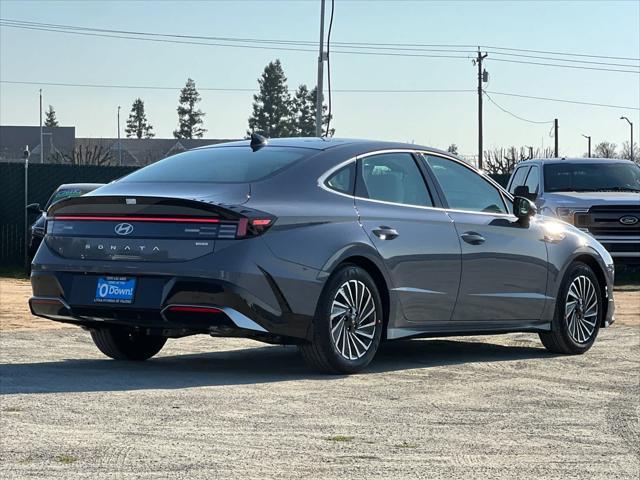 new 2025 Hyundai Sonata Hybrid car, priced at $28,700