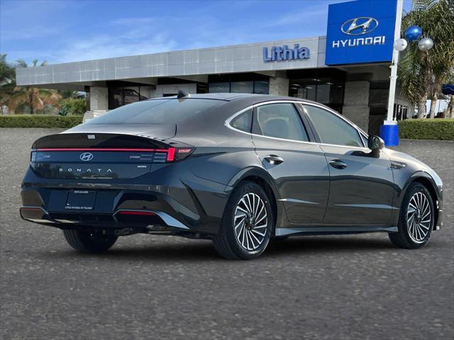 new 2025 Hyundai Sonata Hybrid car, priced at $35,150