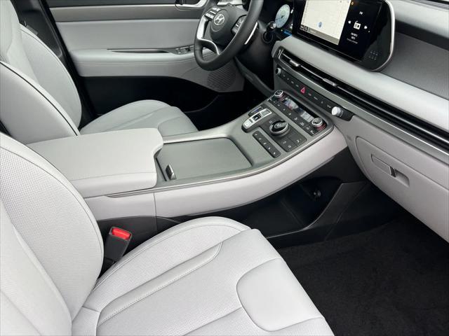 new 2025 Hyundai Palisade car, priced at $43,884