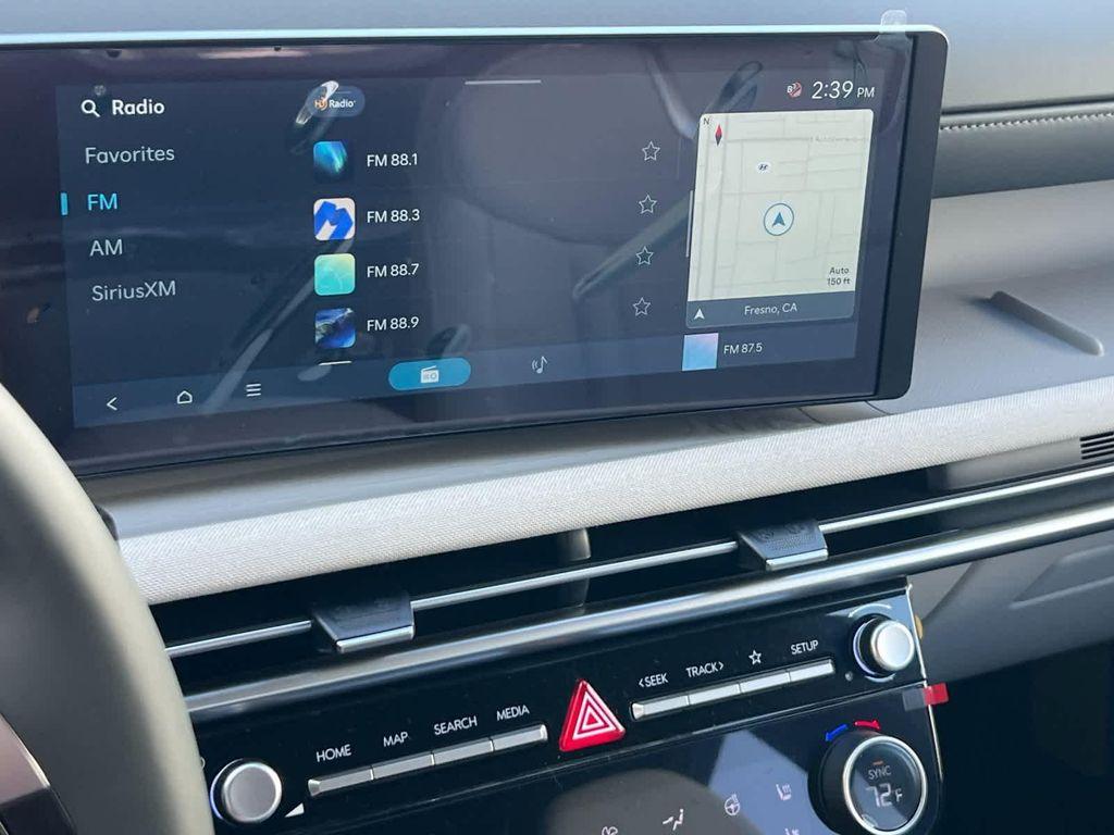 new 2025 Hyundai TUCSON Hybrid car, priced at $37,690